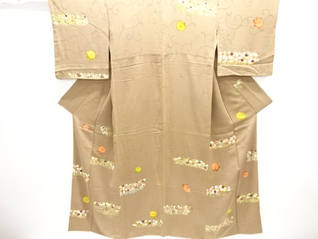 大正ロマン　紋錦紗　楓に菊・橘模様刺繍着物